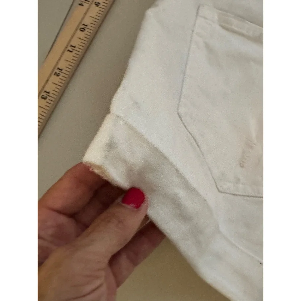 Women's Gap White Summer Cuffed Shorts Size 8 Cotton beach surf